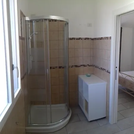 Da Zio Lino Bed & Breakfast *